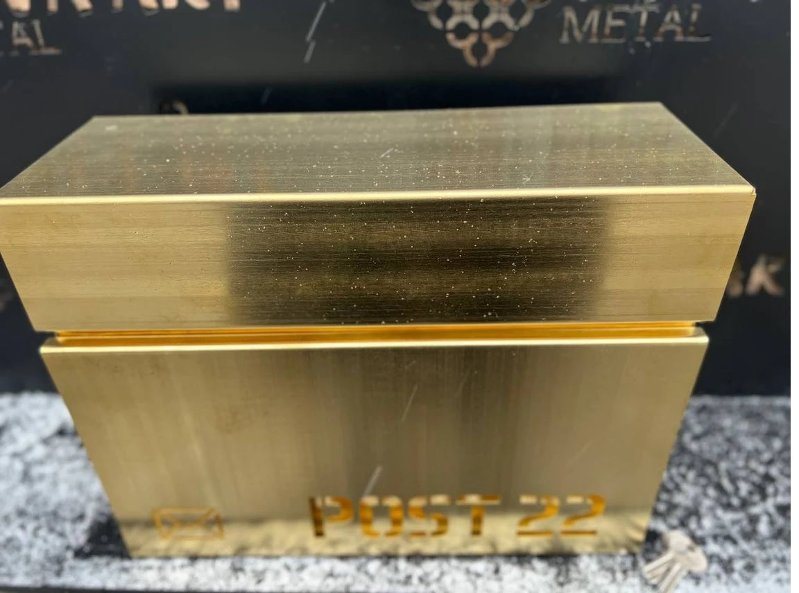 PURE BRASS Personalized Mailbox