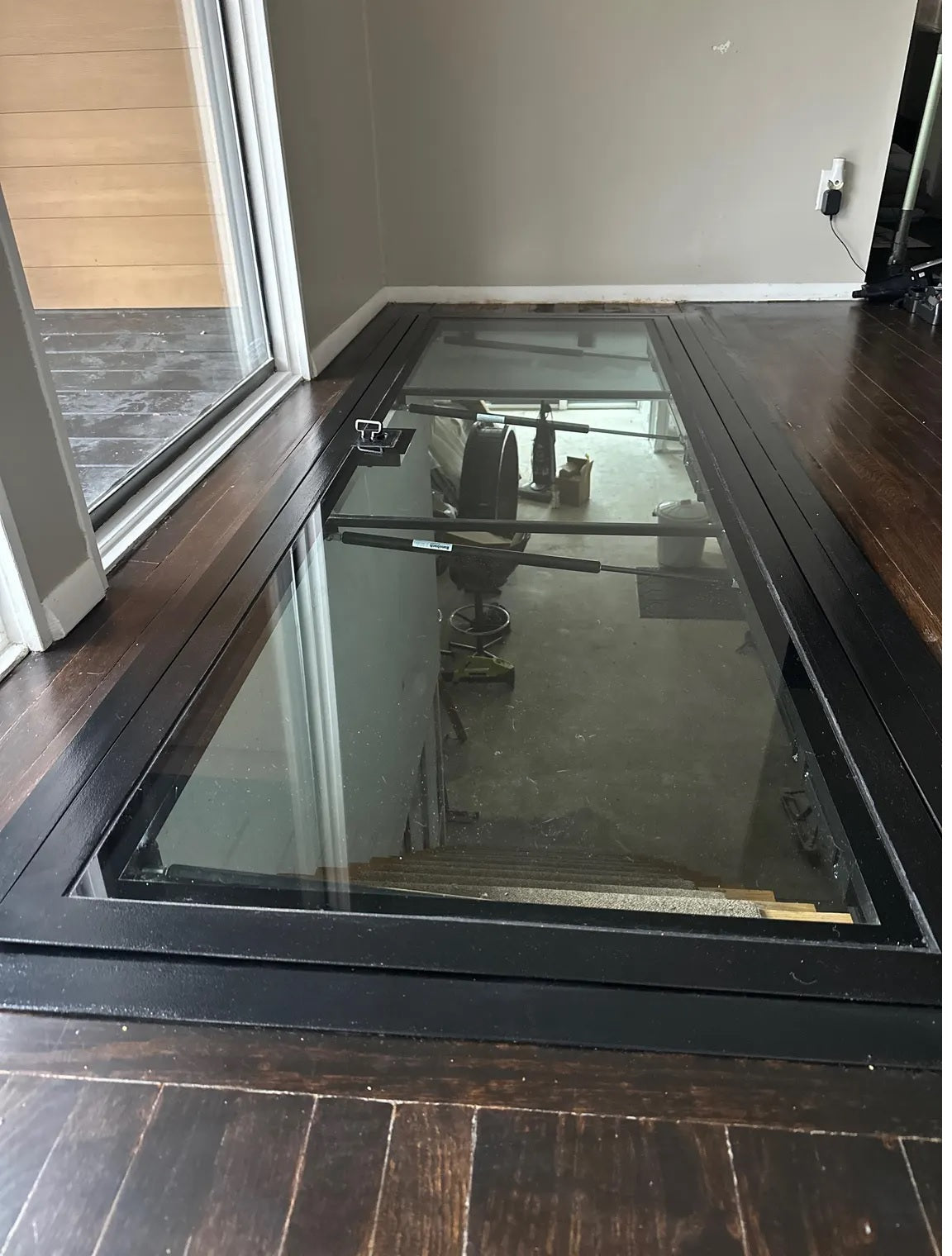 Specific Size Glass Floor Door
